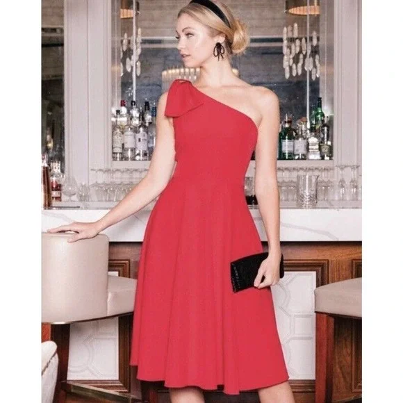 Gal Meets Glam Yvonne Dress Womens Size 10 Red One Shoulder NWT $158 - Picture 2 of 12